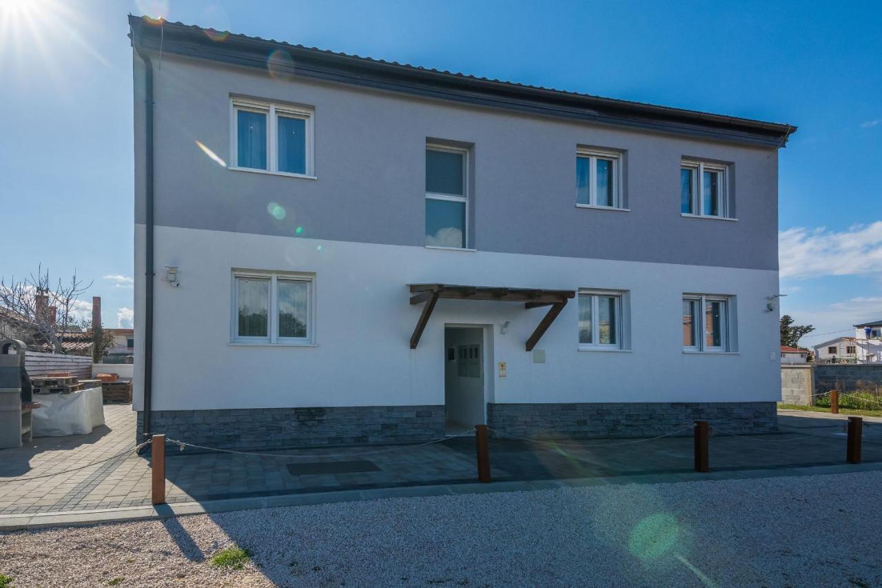 Apartments Pejakovic 维尔 外观 照片