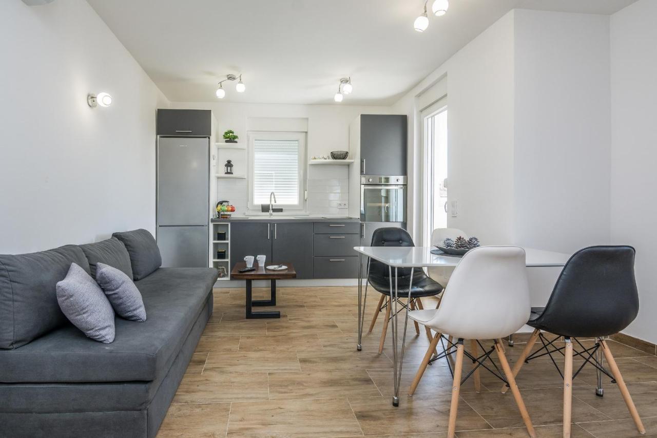 Apartments Pejakovic 维尔 外观 照片